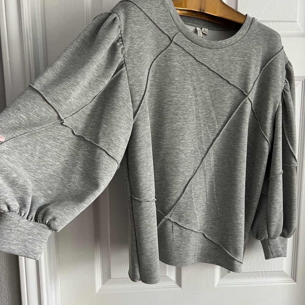 Large grey top